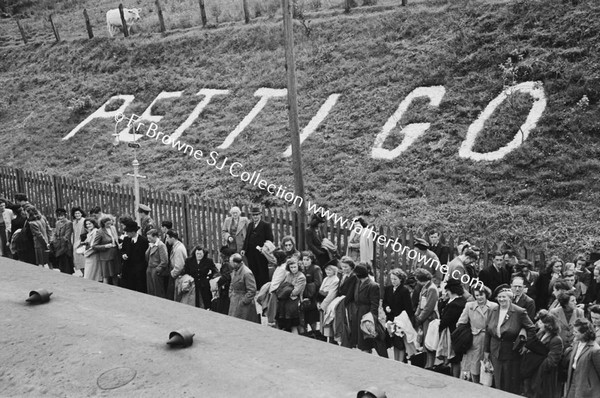 LOUGH DERG PILGRIMS AT PETTIGO STATION